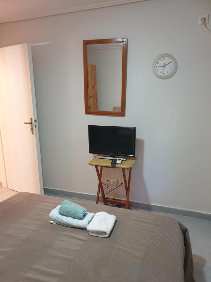 Varkiza Cozy Seaside Apartment Vári Buitenkant foto